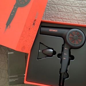 AMIKA the immortal | power-life dryer